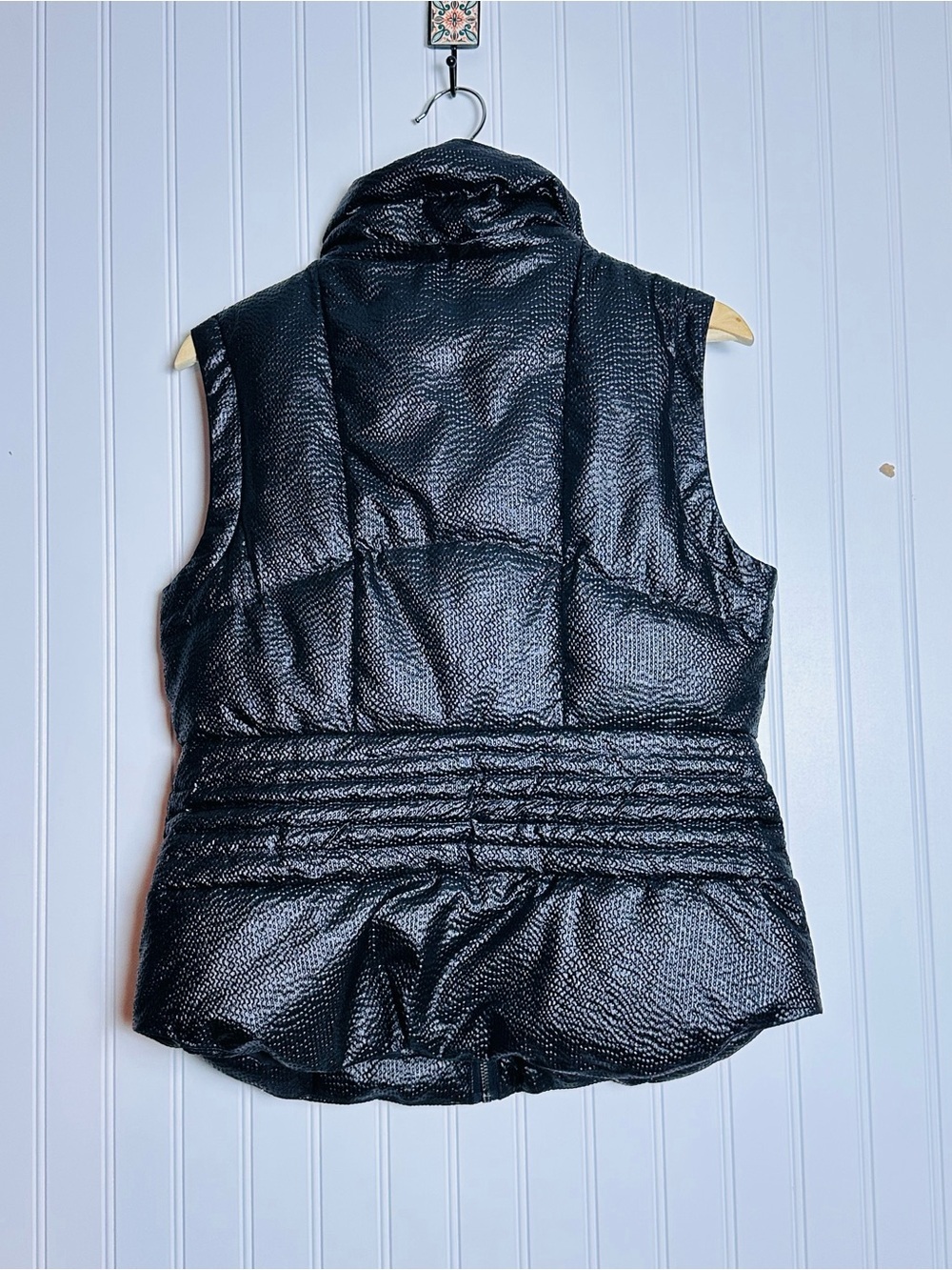 Belle Fare Women's Puffer Vest- Black Textured-M-Down Fully Zipped Small Pockets - Picture 5 of 11